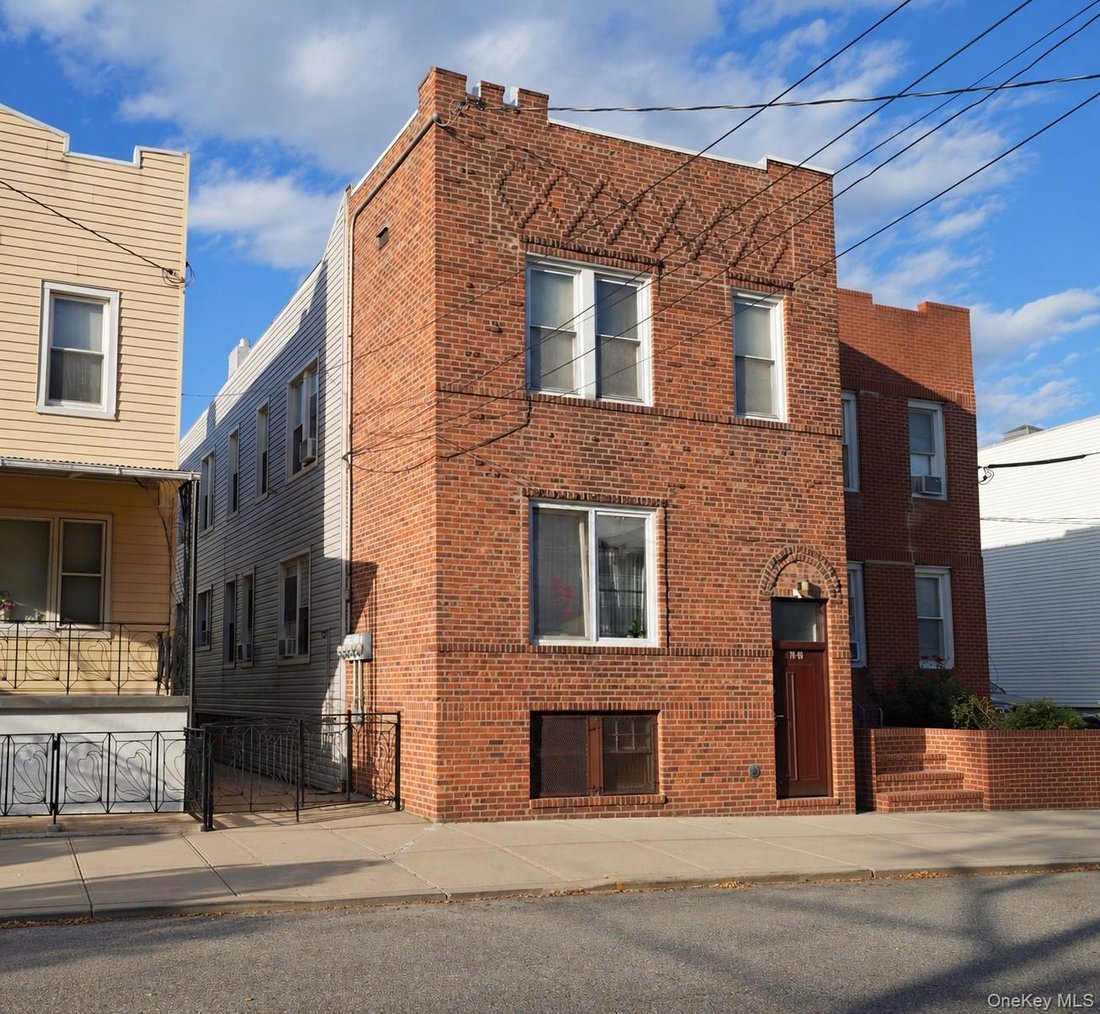 House in New York, New York, United States 1 - 19066280