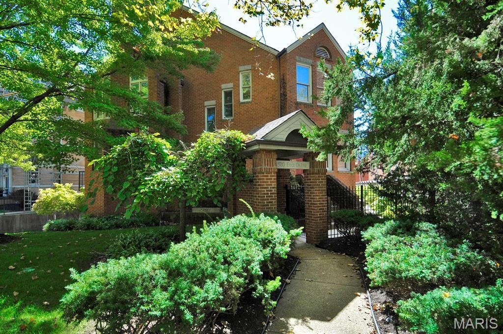 Condo in St. Louis, Missouri, United States 1 - 19066344