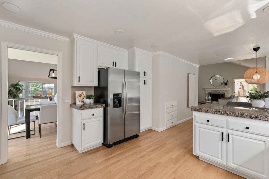 Casa a Mountain View, California, Stati Uniti 3 - 19067309