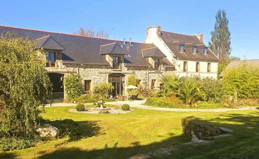 Haus in Cast, Bretagne, Frankreich 1