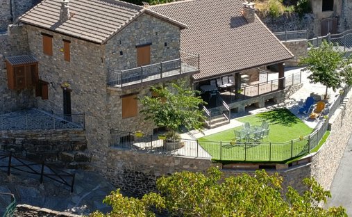 Townhouse in Castiello de Jaca, Aragon, Spain 1