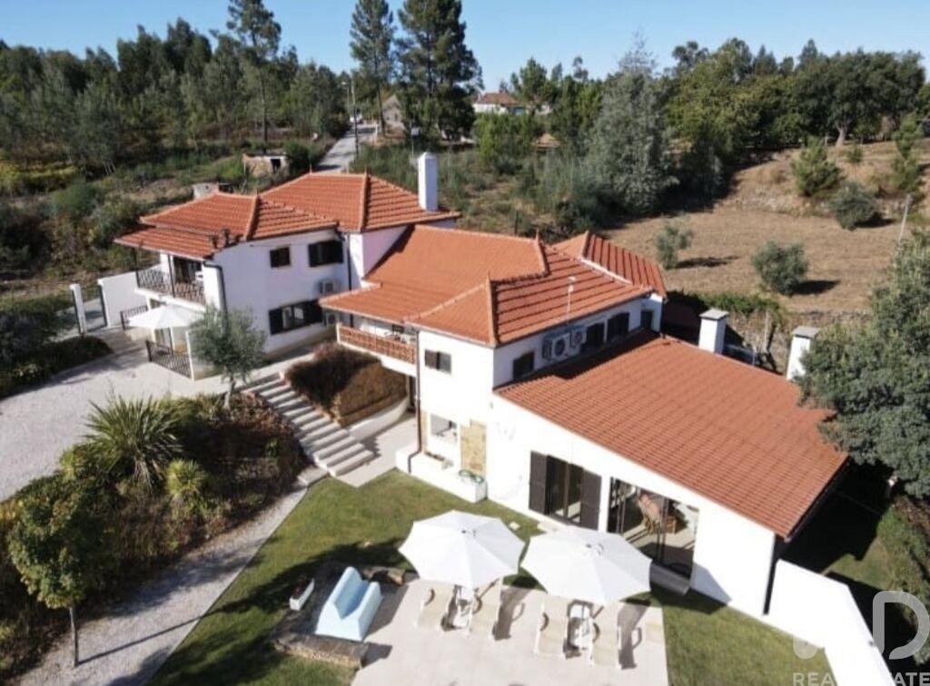 Maison de ville à Pedrógão Grande, Leiria, Portugal 3 - 19067776