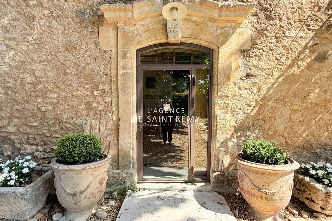 Villa in Paradou, Provence-Alpes-Côte d'Azur, France 4 - 19066800