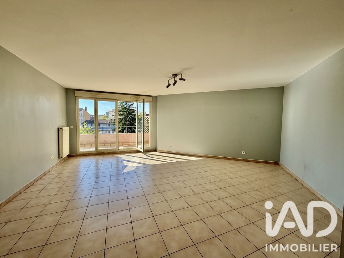 Wohnung in Plateau de la Croix Rousse-Ouest, Lyon 4e Arrondissement, Lyon 3 - 19067933