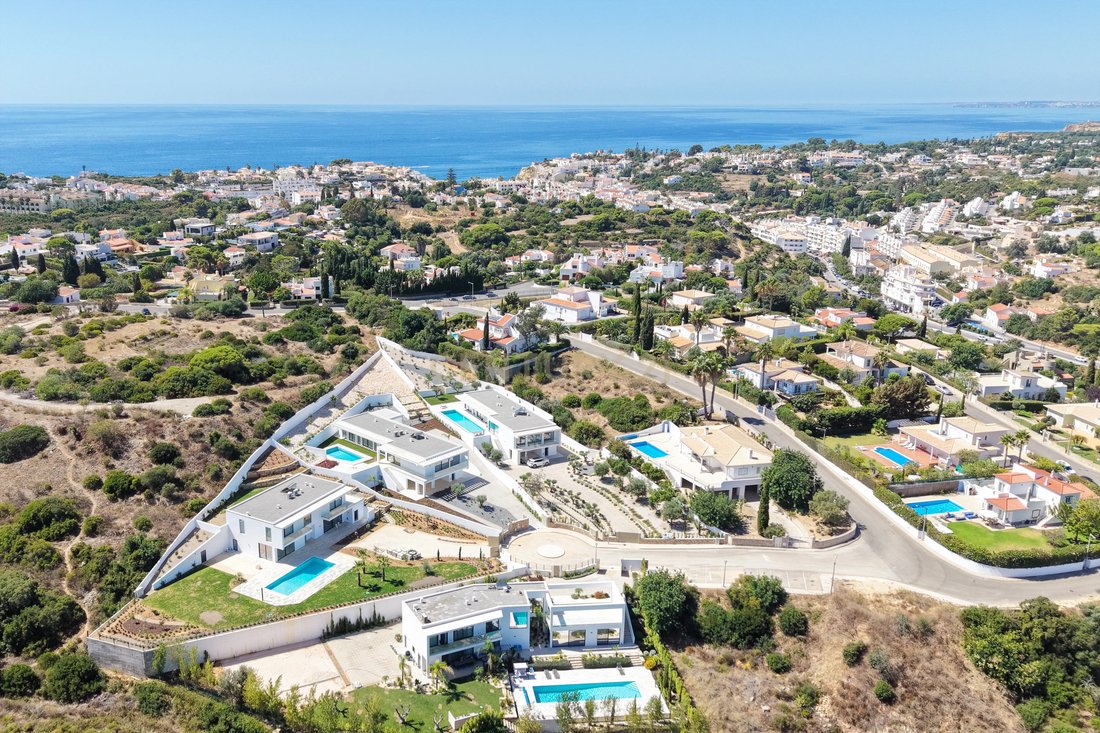 Terreno en Carvoeiro, Algarve, Portugal 1 - 19066859