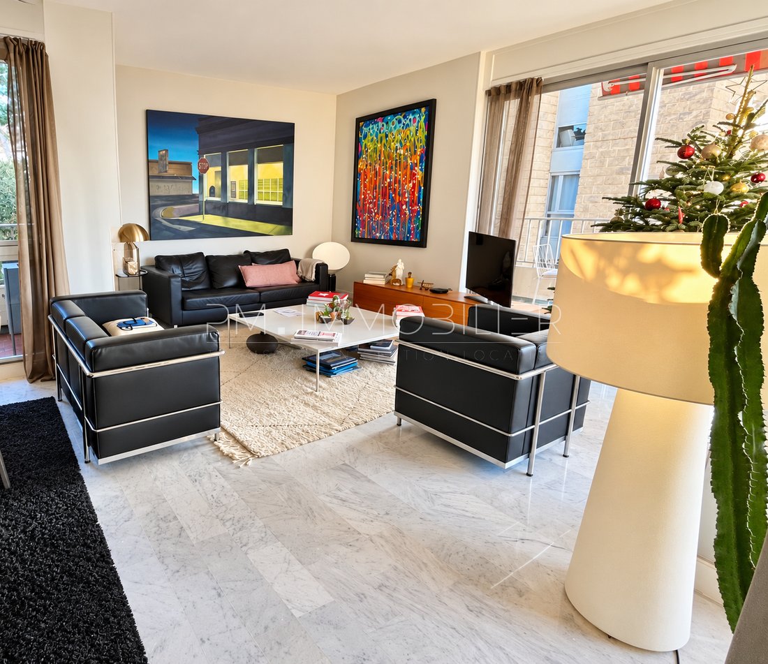 Apartment in Bompard, 7e Arrondissement, Marseille 4 - 19067094