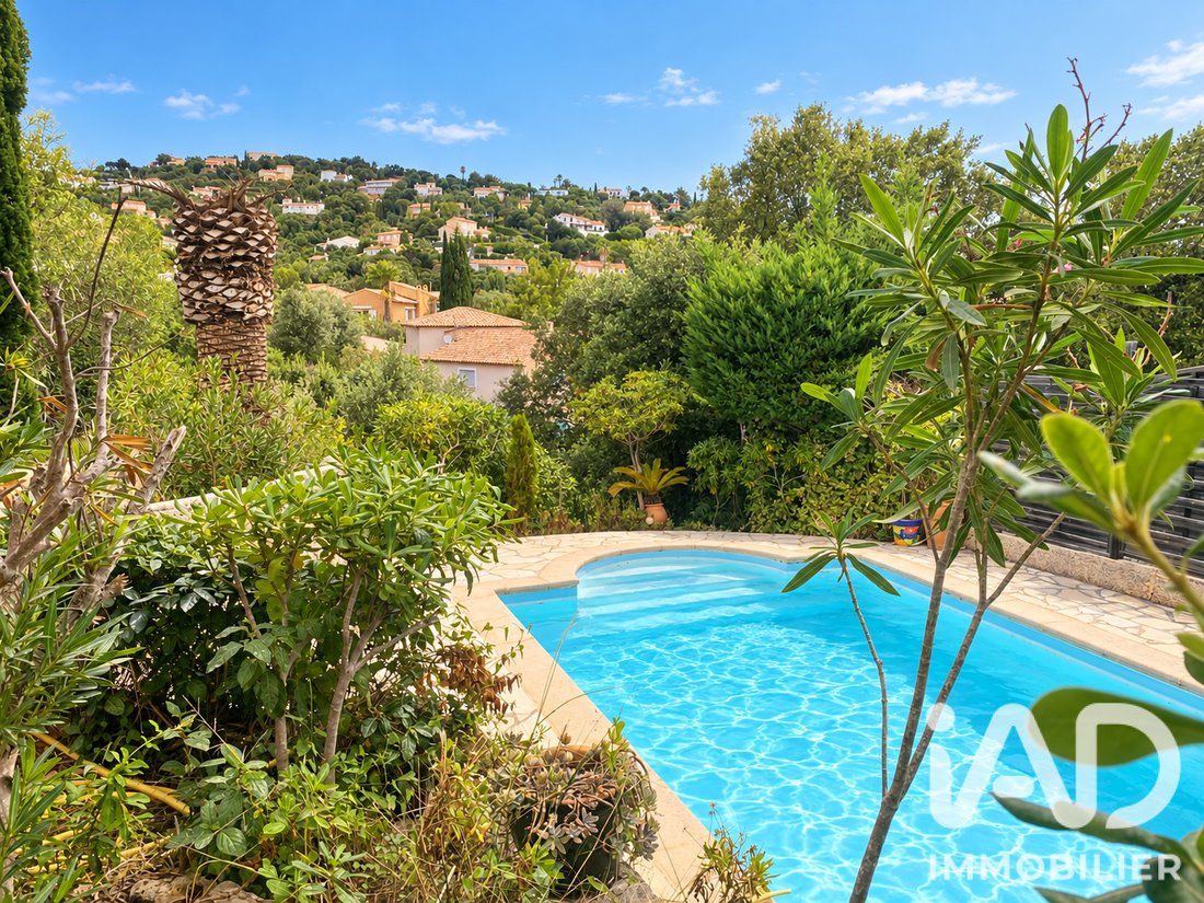Maison à Les Issambres, Roquebrune-sur-Argens, France 1 - 17437500