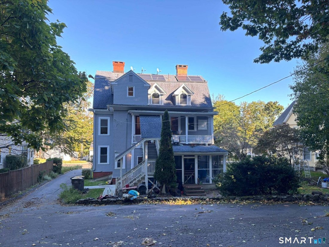 House in Naugatuck, Connecticut, United States 4 - 19066151