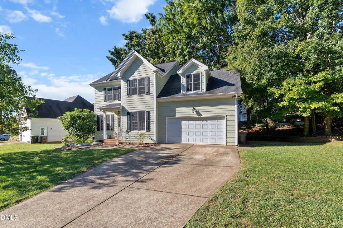 Casa en Holly Springs, Carolina del Norte, Estados Unidos 2 - 19066703