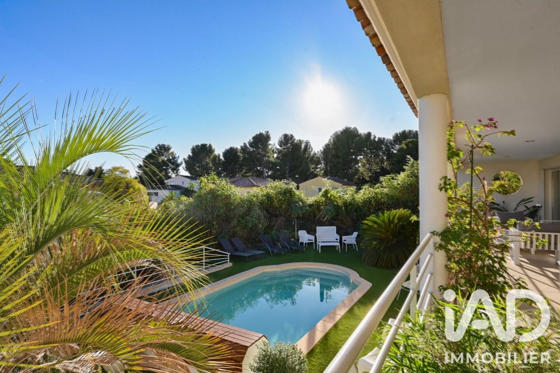 Casa en La Ciotat, Provenza-Alpes-Costa Azul, Francia 2 - 19067985