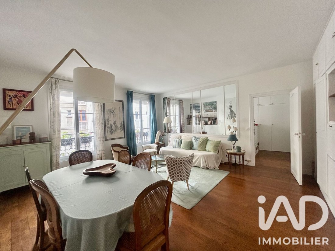 Apartment in Louis Blanc-Aqueduc, Paris 10e Arrondissement, Paris 3 - 19067926