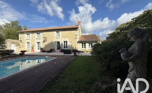 Maison à La Chaussée, Nouvelle-Aquitaine, France 1