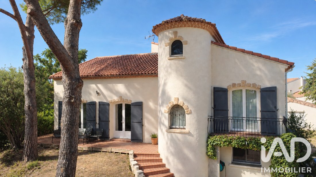 Haus in Centre Ville, Castries, Frankreich 1 - 19058765