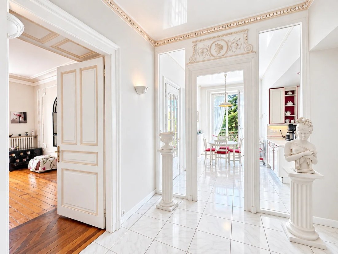 Apartment in Centre Ville Nord, Aix-les-Bains, France 3 - 19067127