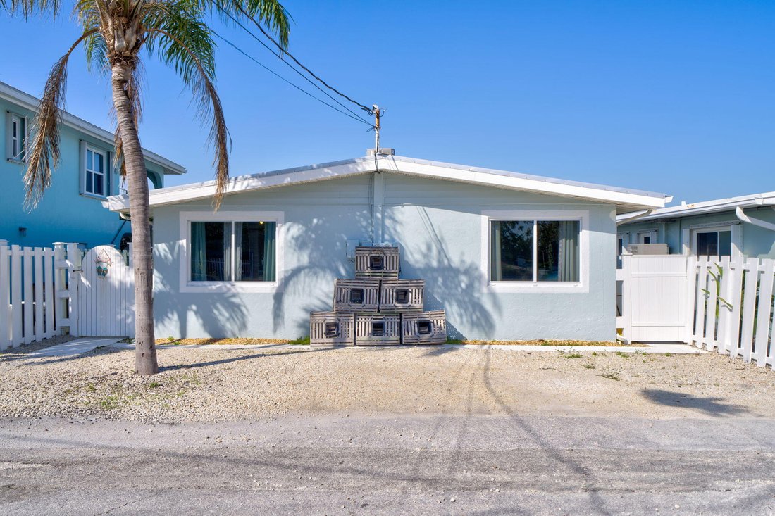 House in Key Colony Beach, Florida, United States 3 - 19065902