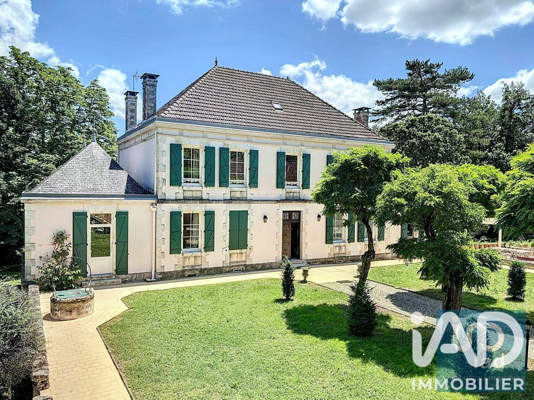 House in Fleurance, Occitania, France 4 - 19067982