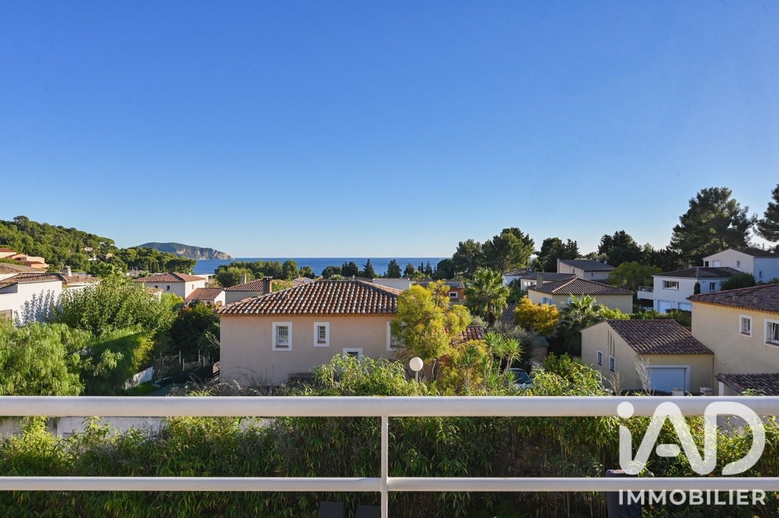 Casa en La Ciotat, Provenza-Alpes-Costa Azul, Francia 1 - 19067985