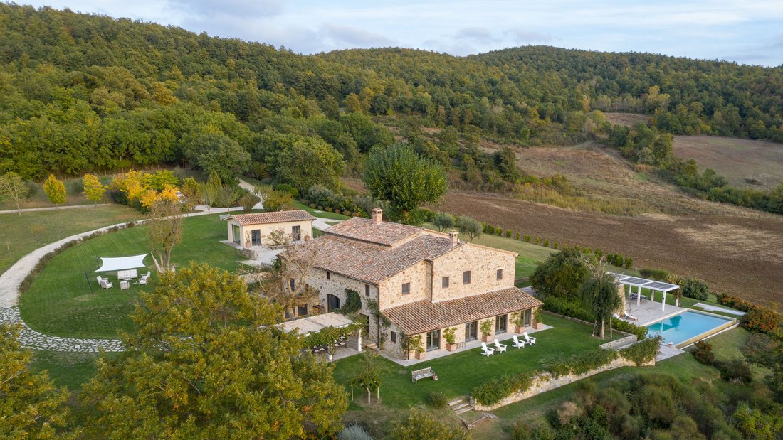Country House in Sarteano, Tuscany, Italy 1 - 19067661