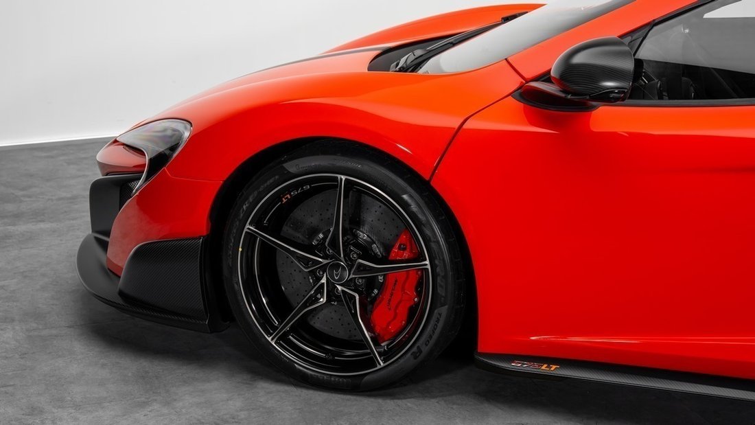 Coupe in Dubai, United Arab Emirates 4 - 19066982