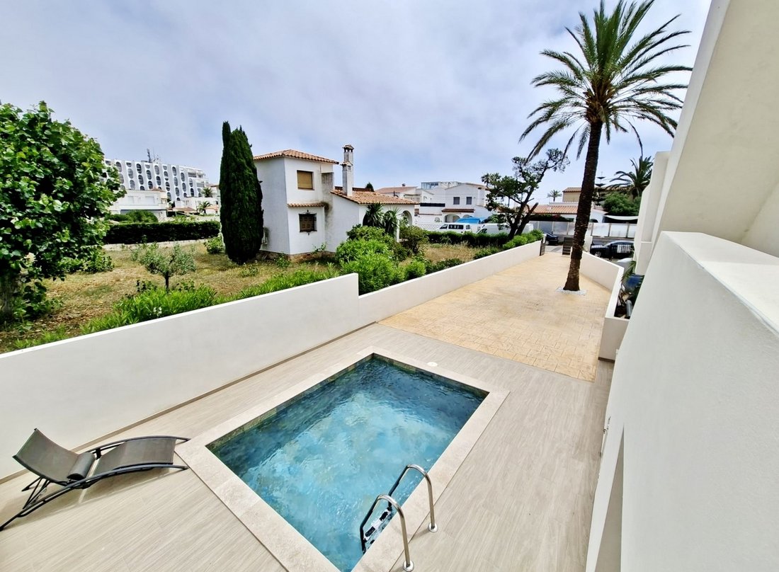 Appartamento a Empuriabrava, Catalogna, Spagna 3 - 19067219