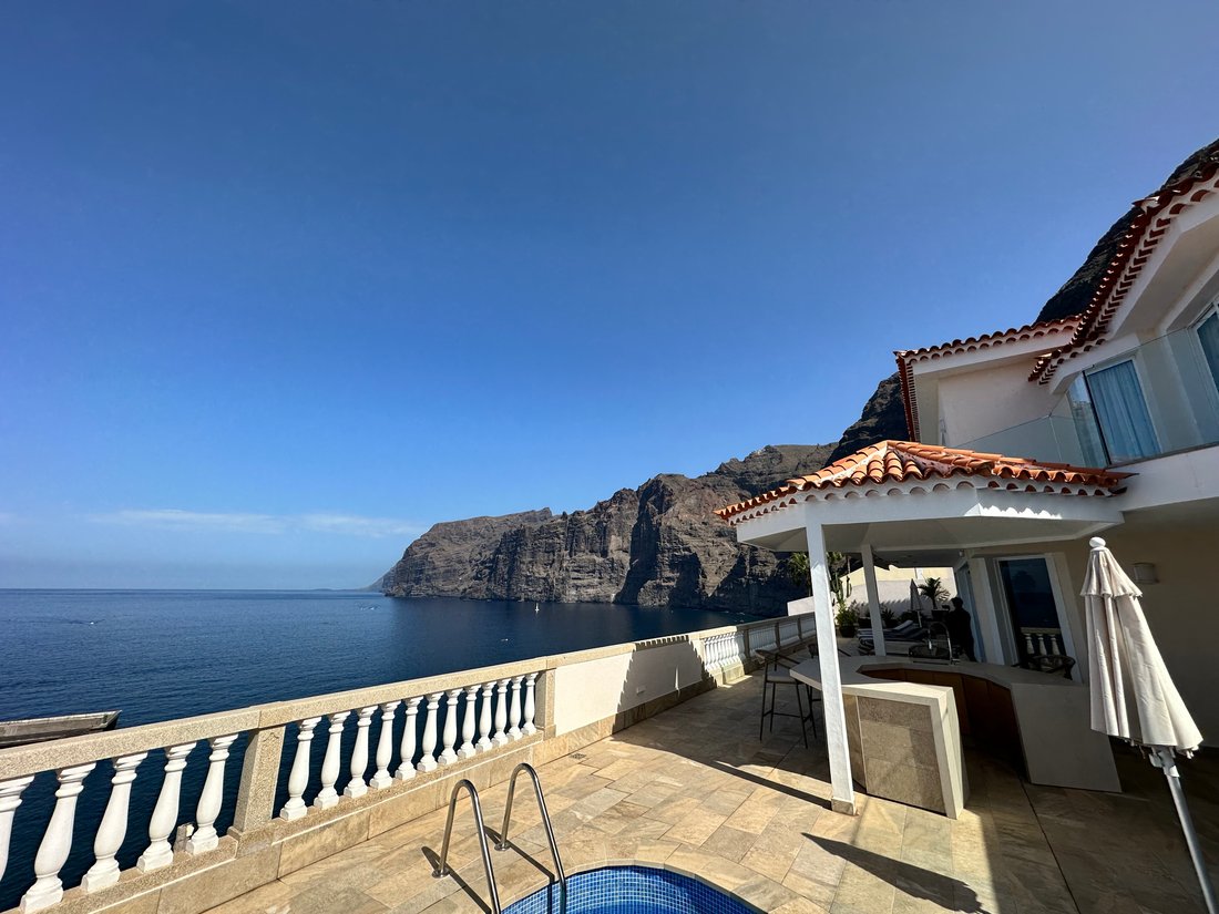 Villa in Acantilados de Los Gigantes, Canary Islands, Spain 4 - 19067860