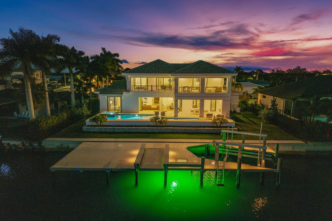 Casa a Marco Island, Florida, Stati Uniti 2 - 19068066