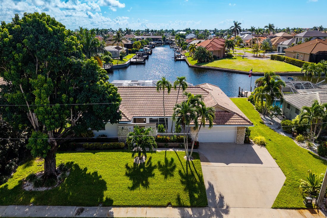 Maison à Marco Island, Floride, États-Unis 2 - 19068064