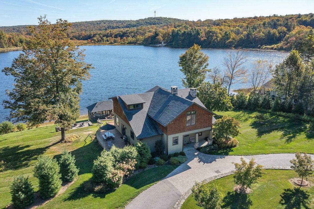 Maison à Goshen, Connecticut, États-Unis 1 - 19068119