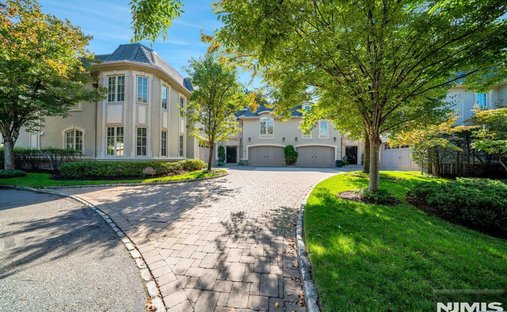 Townhouse in Demarest, New Jersey, United States 1