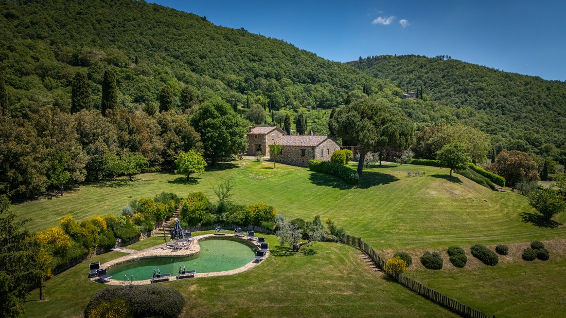 Maisons de campagne à Sarteano, Toscane, Italie 1 - 17841834