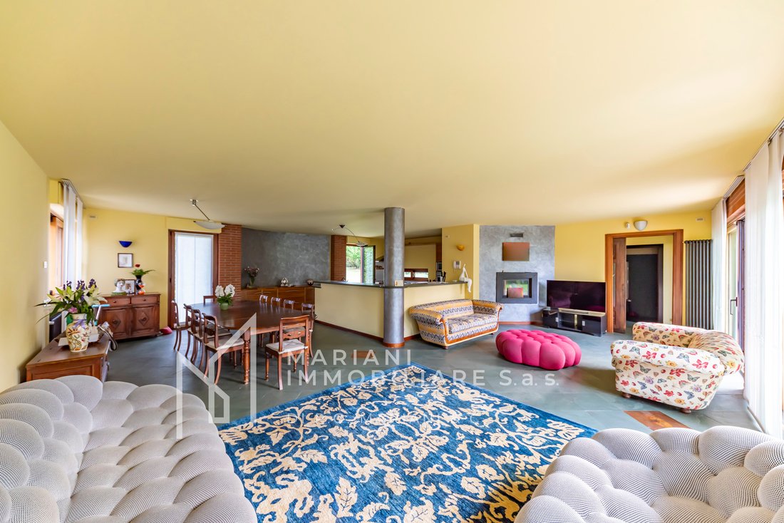 Villa in Bregnano, Lombardei, Italien 1 - 19068125
