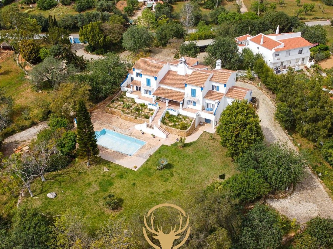 Villa in Almancil, Algarve, Portugal 1 - 18435864