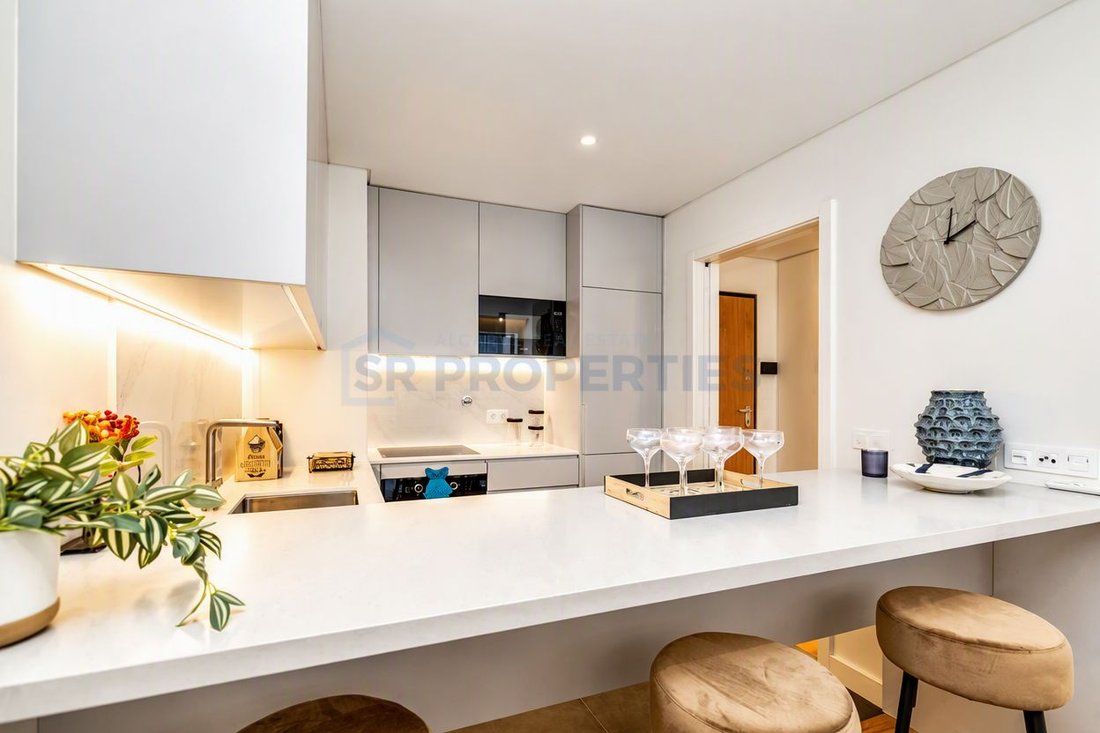 Apartment in Quarteira, Algarve, Portugal 2 - 18438163