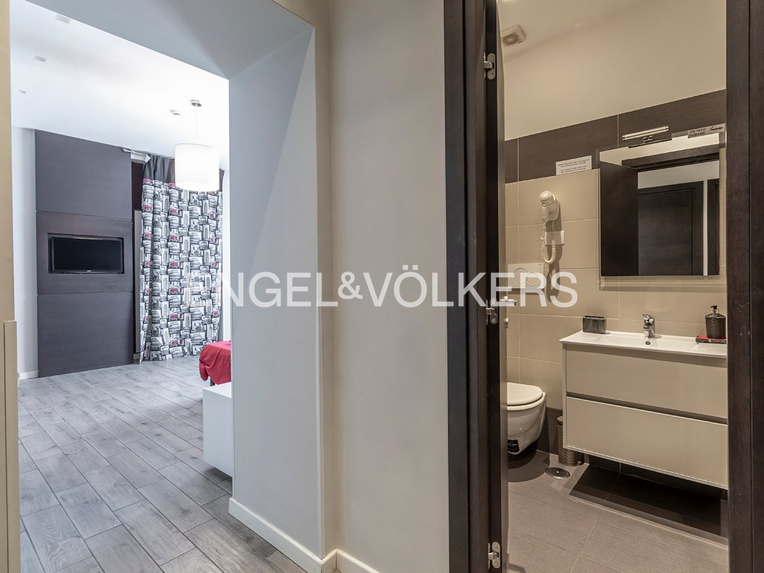 Apartment in Bologna, Rome, Italy 5 - 19070759