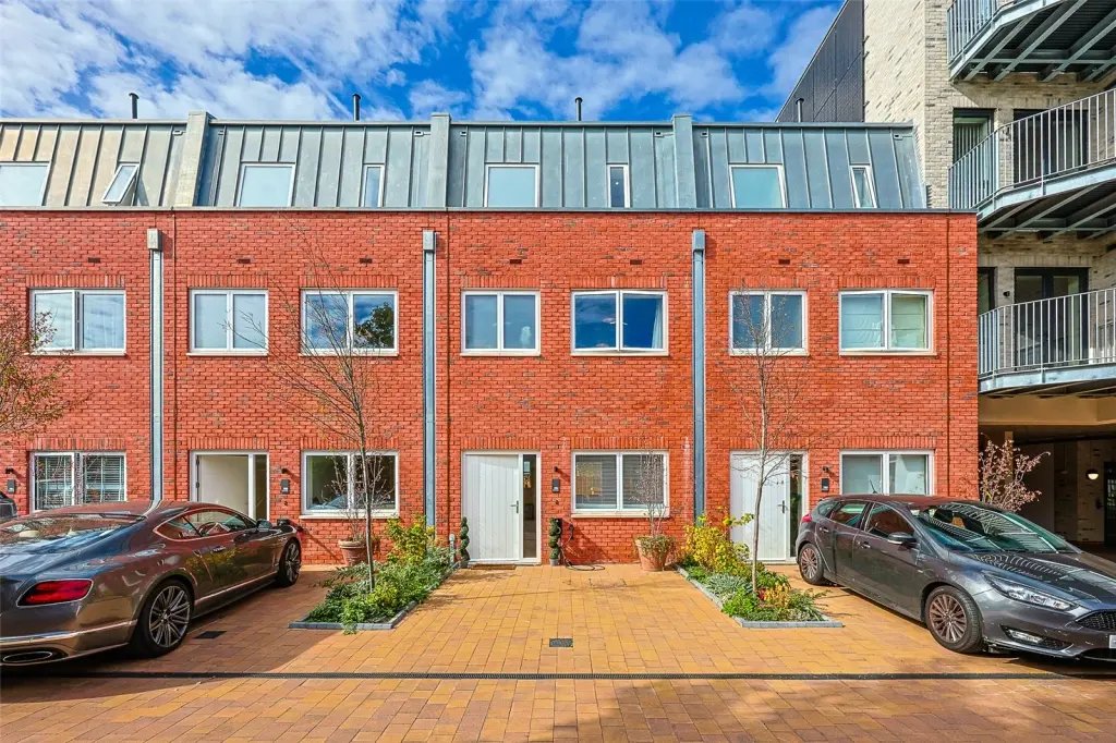 Casa en Ealing (London Borough of Ealing), Municipio de Ealing, Inglaterra 1 - 19068704
