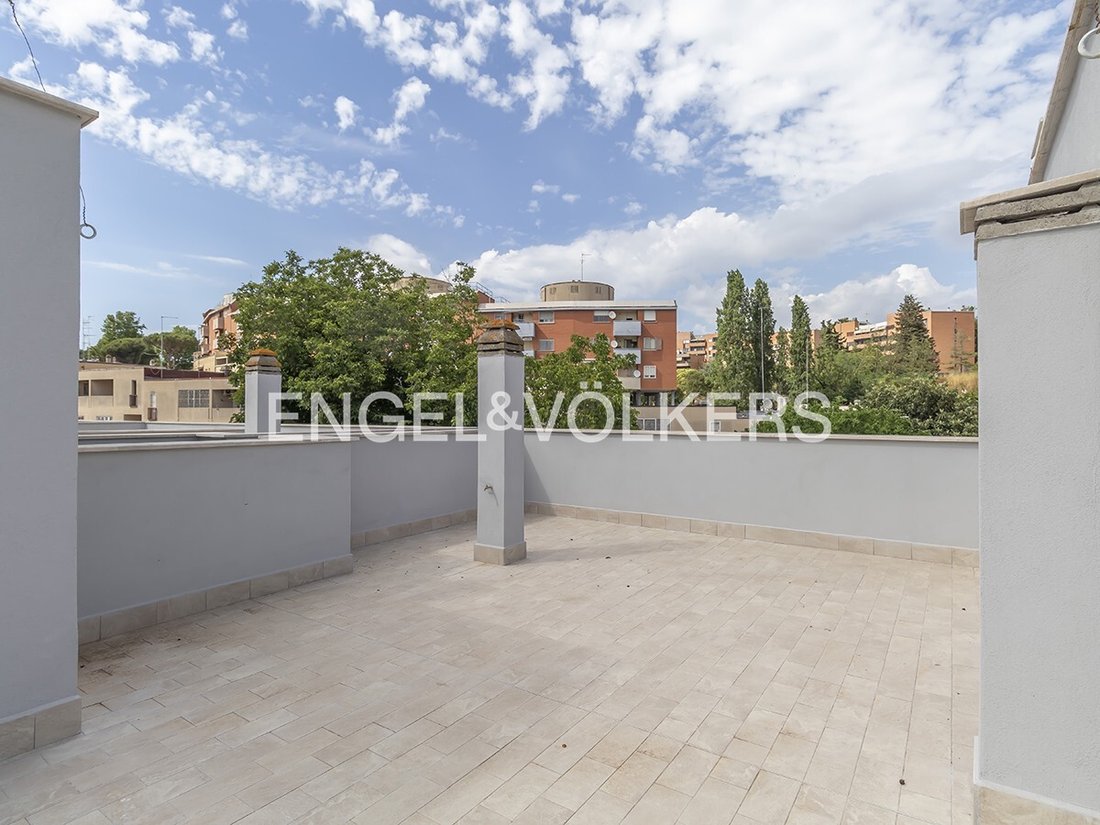 Apartment in Spinaceto - Mezzocammino, Rome, Lazio 2 - 19072749