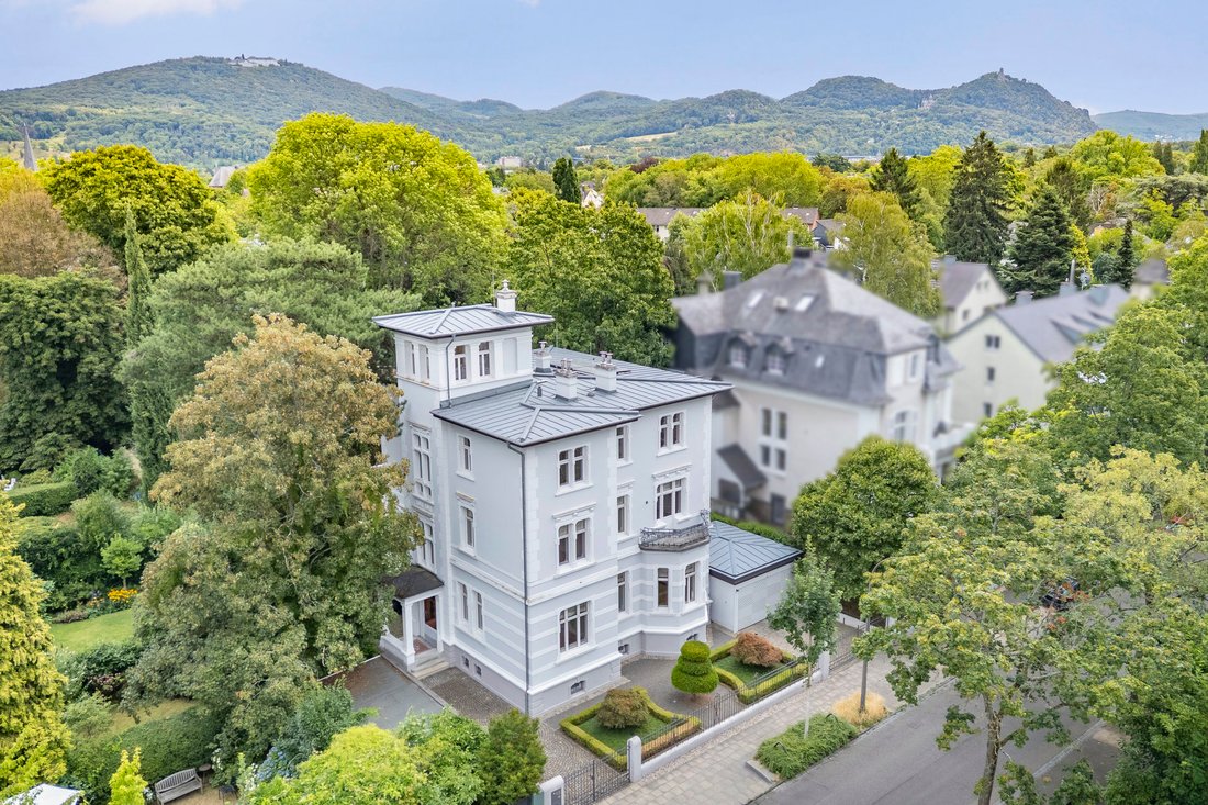 Villa in Bonn, Nordrhein-Westfalen, Deutschland 1 - 19069680