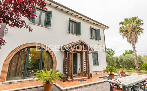 Villa à Latina Scalo, Latina, Latium 1