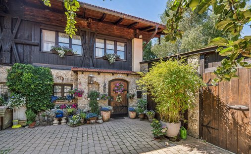 Country House in Feldkirchen-Westerham, Bavaria, Germany 1