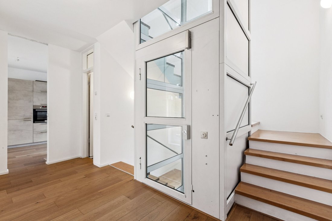 Apartment in Düsseldorf, North Rhine-Westphalia, Germany 2 - 19072259