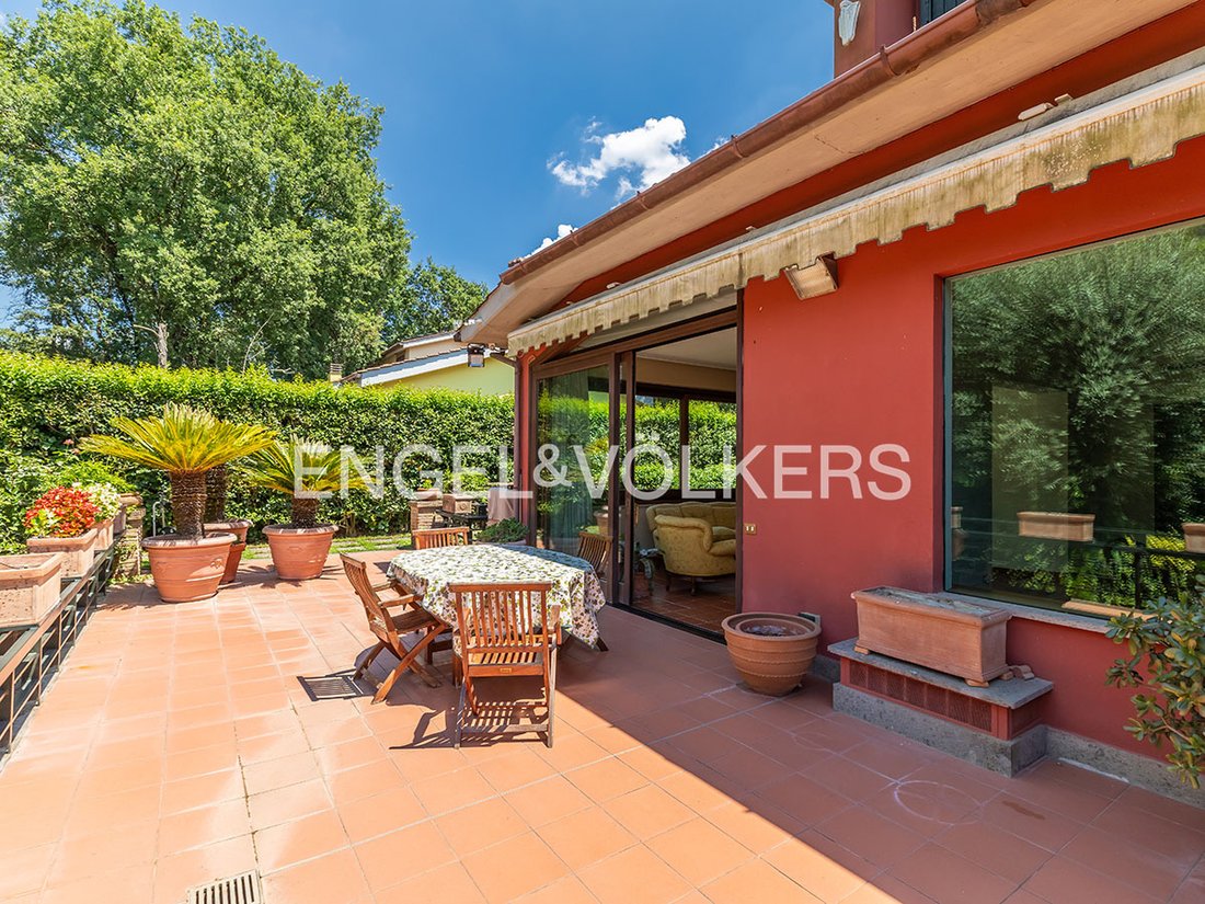 Villa in Giustiniana - La Storta - Olgiata, Rome, Lazio 3 - 19071343