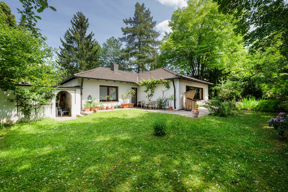 House in Munich, Bavaria, Germany 1 - 19069337
