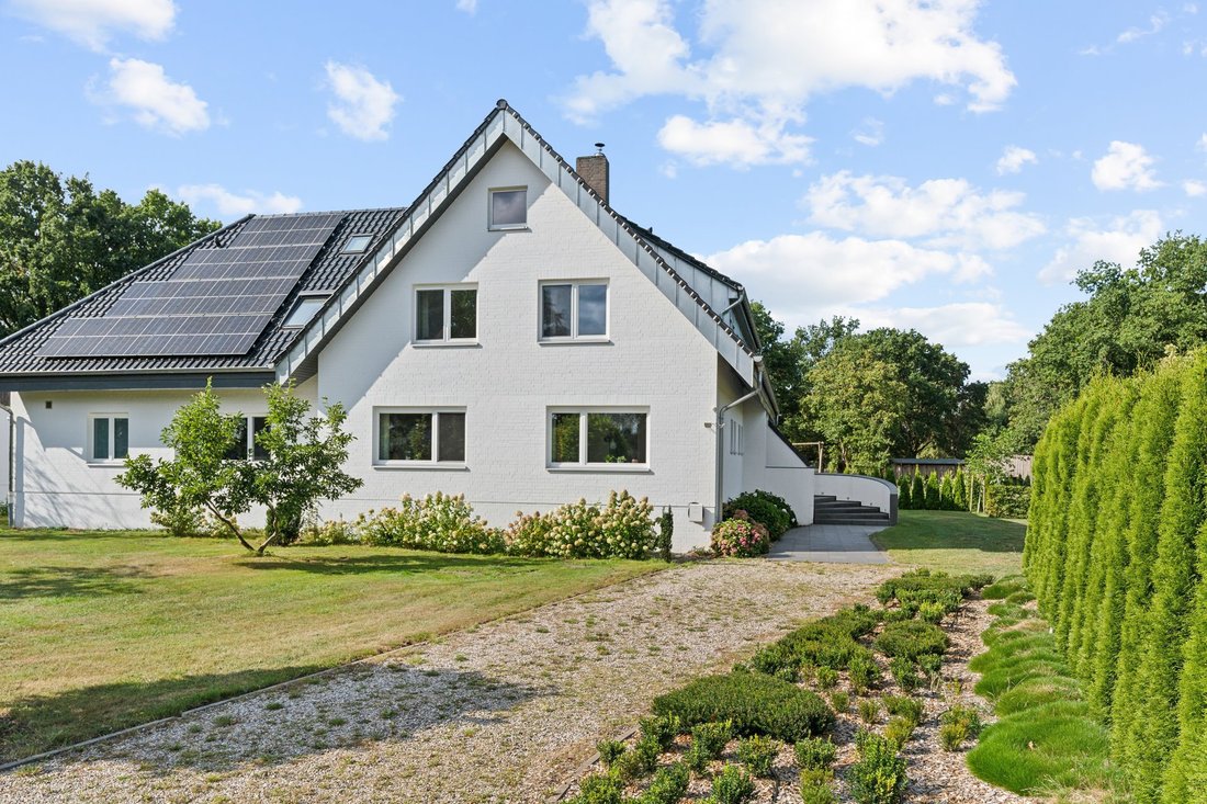 Groß Oesingen, Lower Saxony, Germany 2 - 19068568
