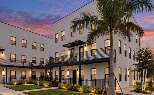 Maison de ville à Saint Petersburg, Floride, États-Unis 1
