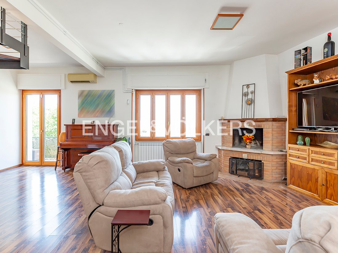 Penthouse à Centro, Albano Laziale, Latium 3 - 19070934