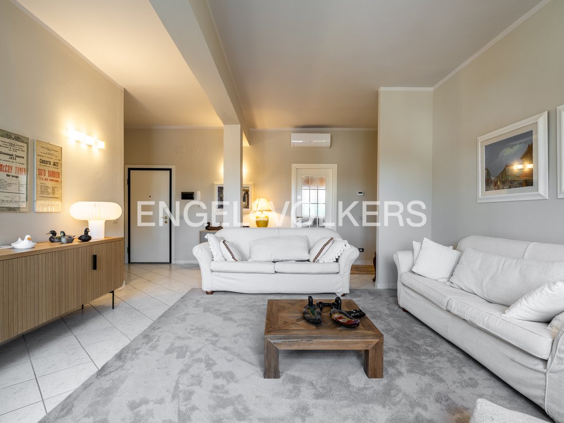 Apartment in Vittoria Apuana, Forte dei Marmi, Tuscany 5 - 19069836
