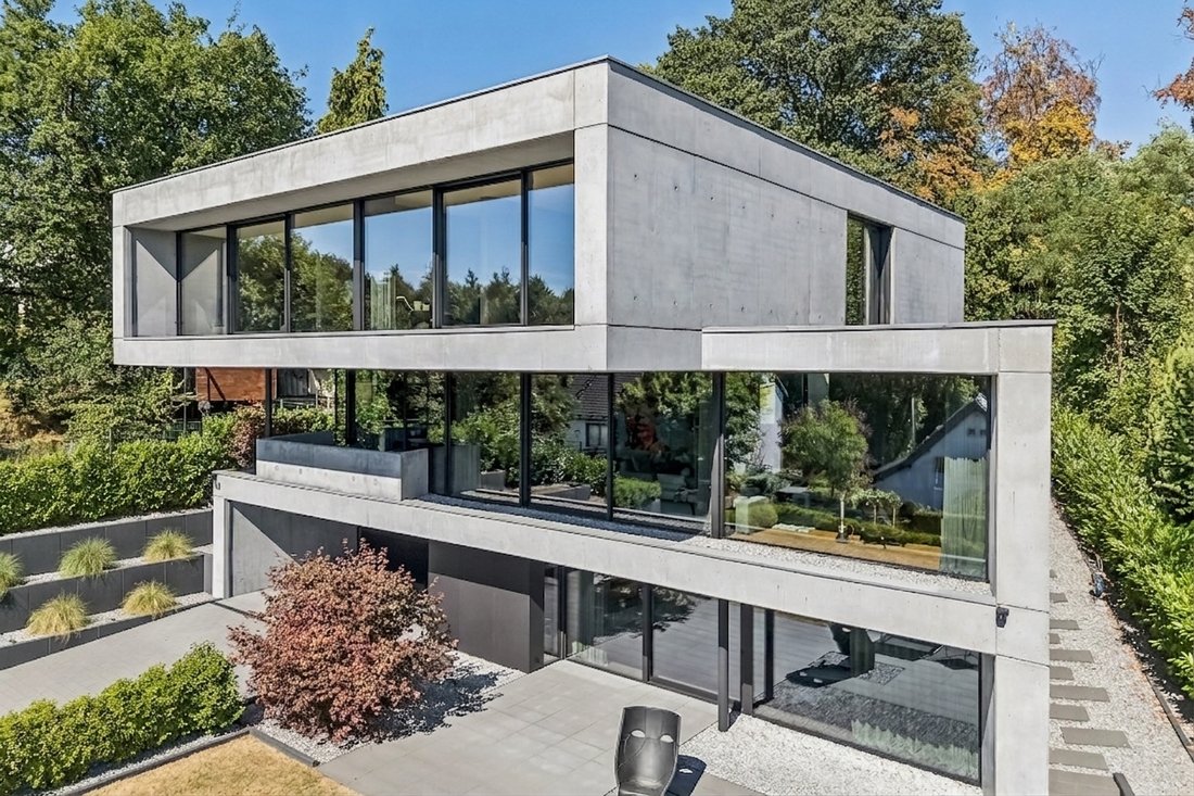 Villa in Essen, North Rhine-Westphalia, Germany 1 - 19071701