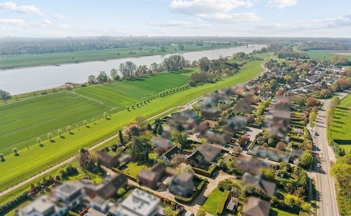 Land in Meerbusch, North Rhine-Westphalia, Germany 1
