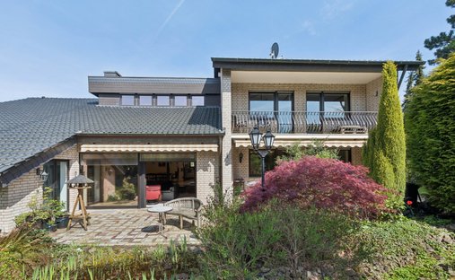 House in Bergisch Gladbach, North Rhine-Westphalia, Germany 1