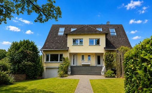 Casa a Rösrath, Renania Settentrionale-Vestfalia, Germania 1